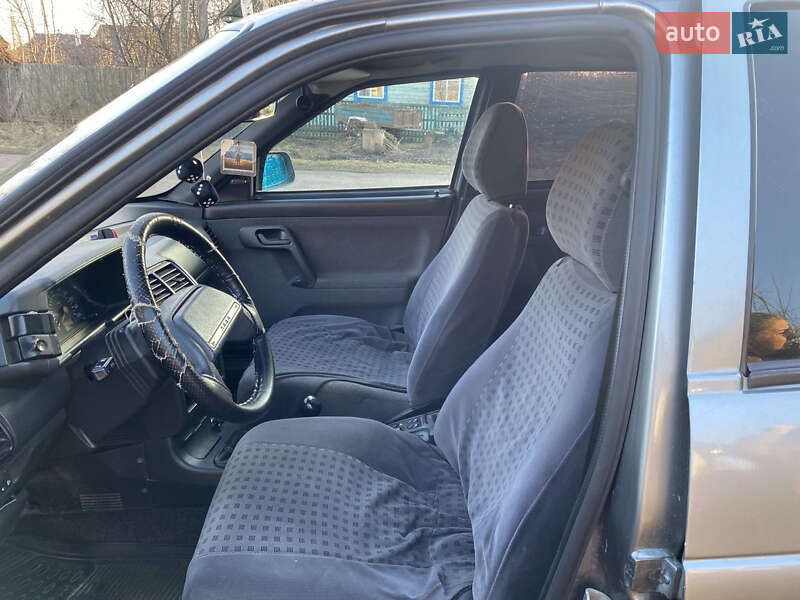 Седан ВАЗ / Lada 2110 2004 в Сновске