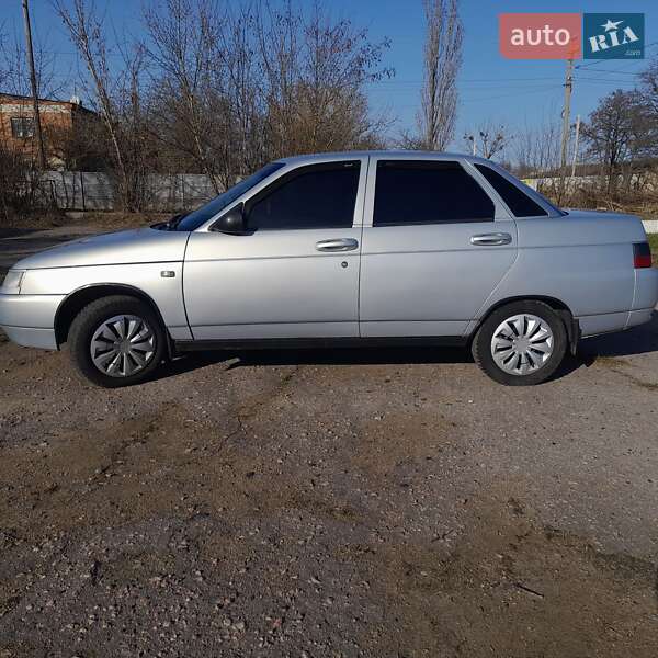 Седан ВАЗ / Lada 2110 2007 в Нових Санжарах