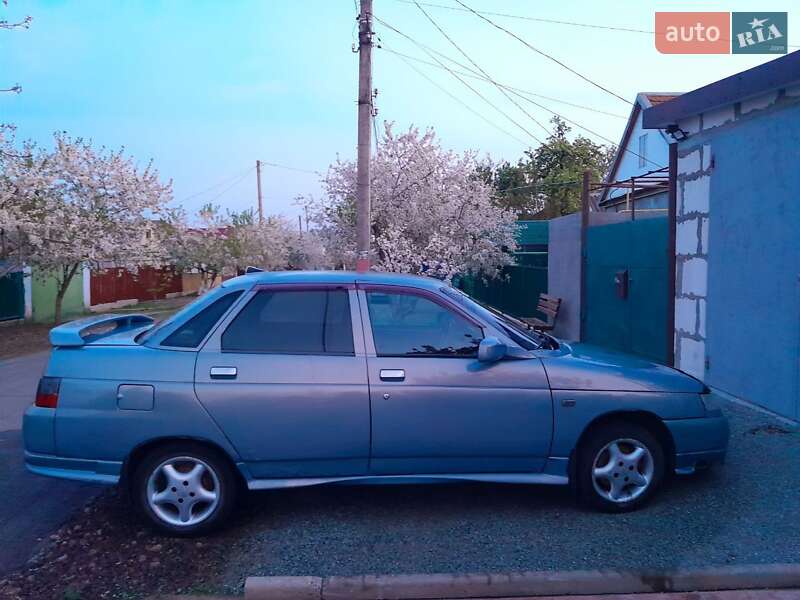 Седан ВАЗ / Lada 2110 2003 в Раздельной фото 3 Седан ВАЗ / Lada 2110 2003 в Раздельной