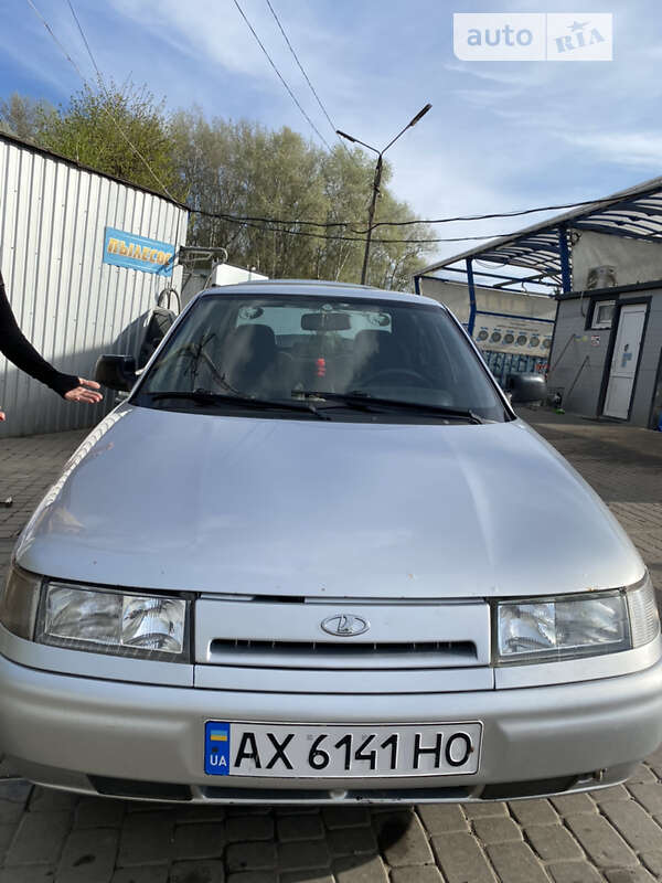 Седан ВАЗ / Lada 2110 2006 в Чугуеве