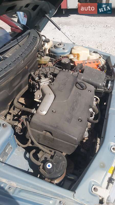 Седан ВАЗ / Lada 2110 2002 в Днепре