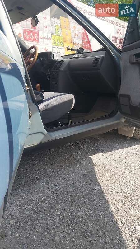 Седан ВАЗ / Lada 2110 2002 в Днепре