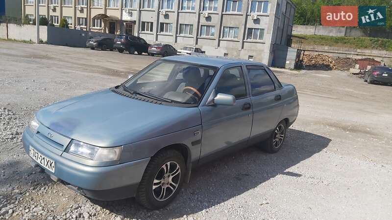 Седан ВАЗ / Lada 2110 2002 в Днепре