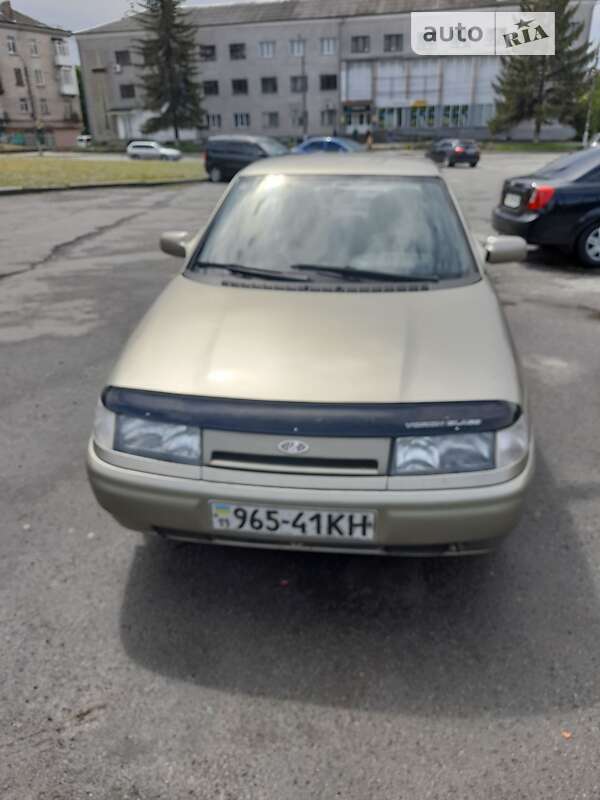 Седан ВАЗ / Lada 2110 2002 в Шепетівці
