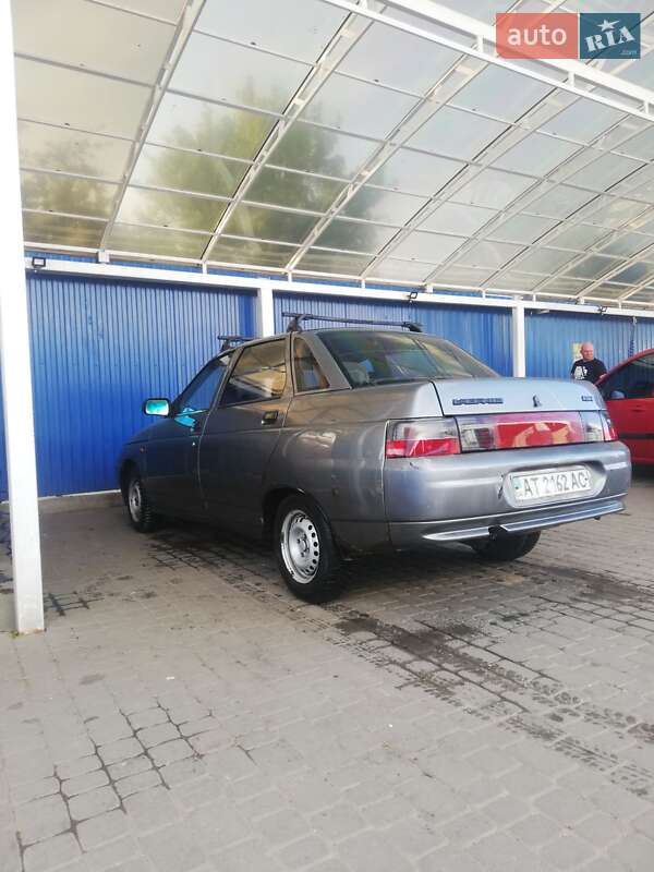 Седан ВАЗ / Lada 2110 2005 в Коломые