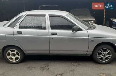 Седан ВАЗ / Lada 2110 2005 в Одессе