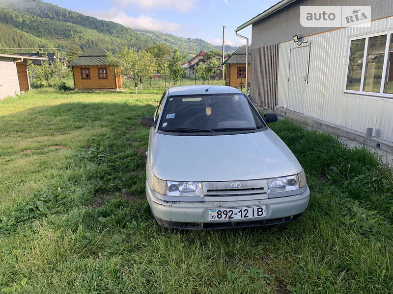 Седан ВАЗ / Lada 2110 2000 в Верховине