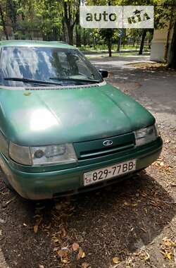 Седан ВАЗ / Lada 2110 1999 в Киеве