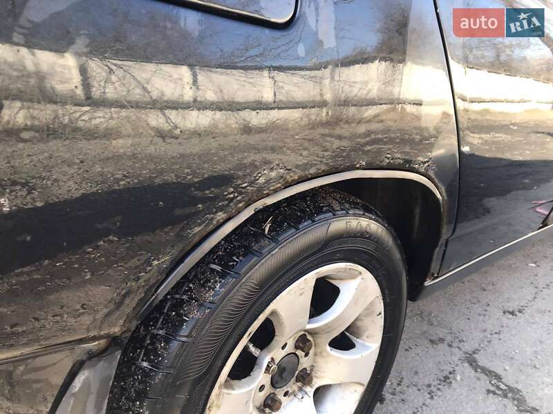 Седан ВАЗ / Lada 2110 2004 в Киеве