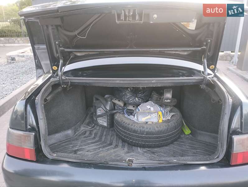 Седан ВАЗ / Lada 2110 2005 в Днепре