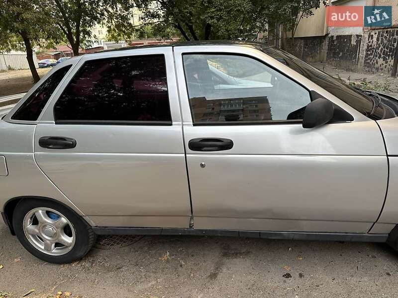 Седан ВАЗ / Lada 2110 2003 в Полтаве