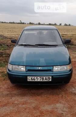 Седан ВАЗ / Lada 2110 2001 в Кривом Роге