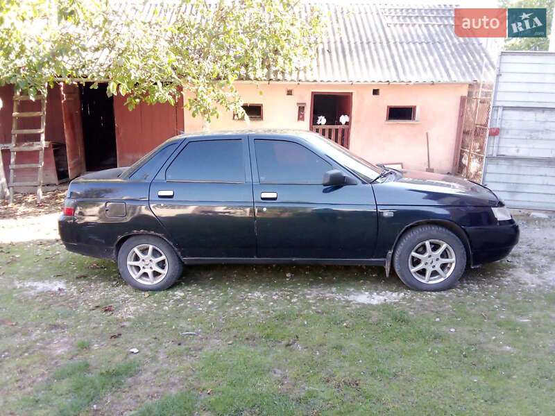 Седан ВАЗ / Lada 2110 2005 в Збараже