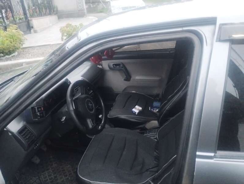 Седан ВАЗ / Lada 2110 2005 в Первомайську