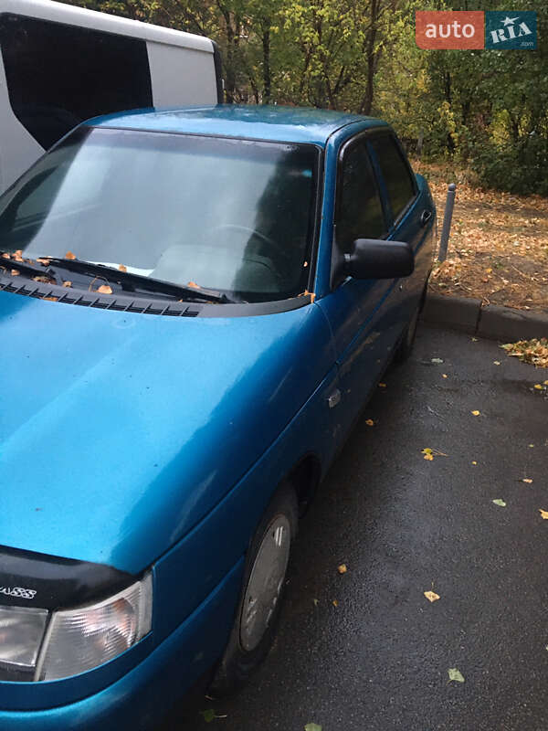 Седан ВАЗ / Lada 2110 1999 в Харкові