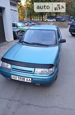 Седан ВАЗ / Lada 2110 2000 в Харькове