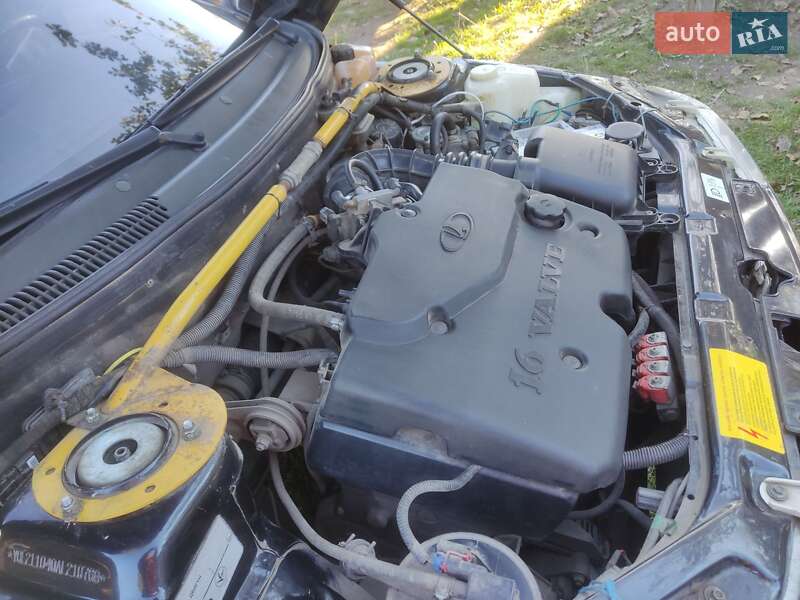 Седан ВАЗ / Lada 2110 2010 в Гадяче