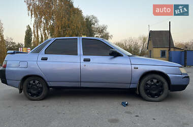 Седан ВАЗ 2110 2001 в 