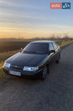 Седан ВАЗ / Lada 2110 2002 в Жовтанцах