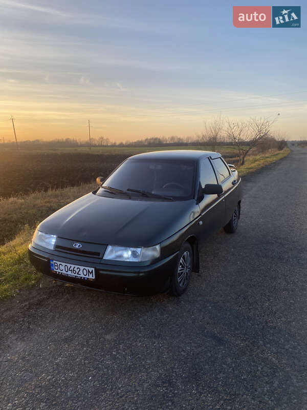 ВАЗ / Lada 2110 2002