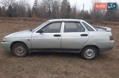 Седан ВАЗ 2110 2001 в 