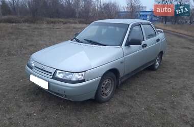 Седан ВАЗ 2110 2001 в 