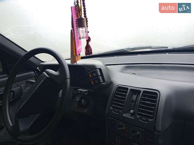 Седан ВАЗ / Lada 2110 1999 в Рогатине
