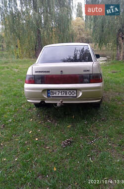 Седан ВАЗ 2110 2005 в 