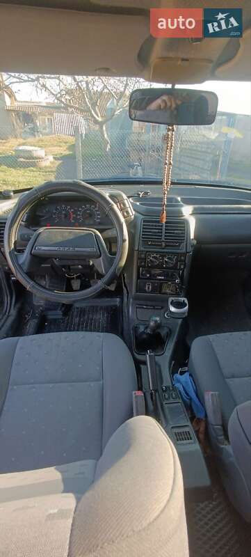 Седан ВАЗ / Lada 2110 2003 в Николаеве