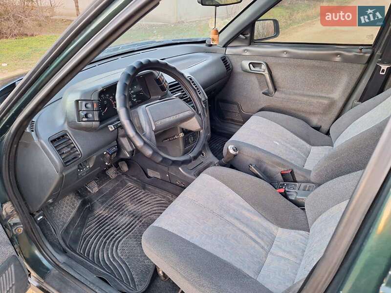 Седан ВАЗ / Lada 2110 2004 в Николаеве