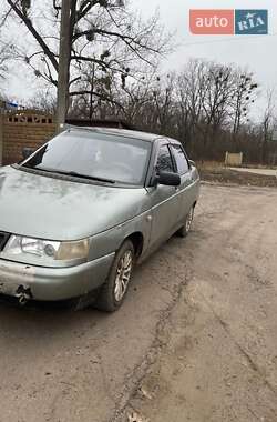Седан ВАЗ 2110 2001 в 
