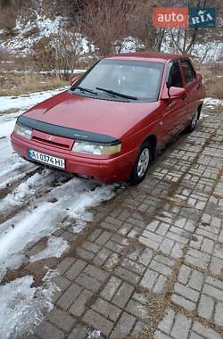 Седан ВАЗ 2110 2001 в 
