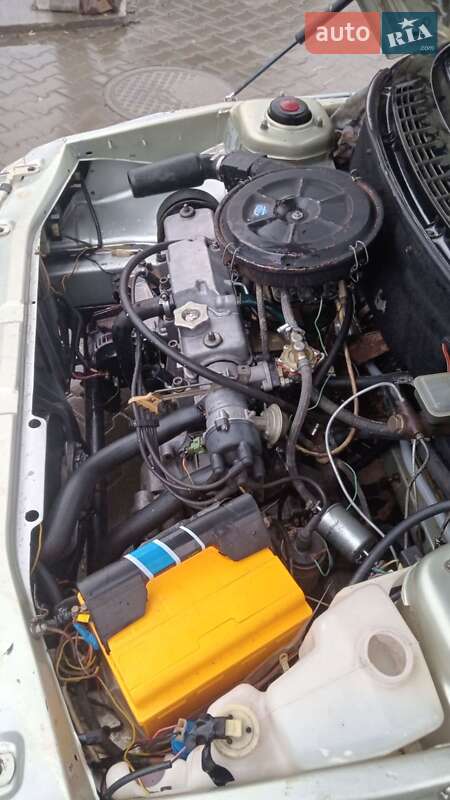Седан ВАЗ / Lada 2110 2001 в Черновцах фото 7 Седан ВАЗ / Lada 2110 2001 в Черновцах