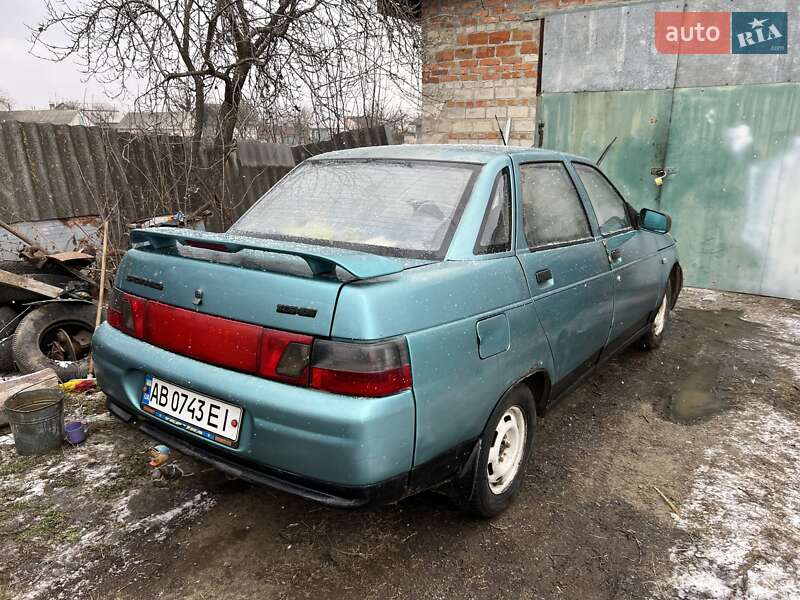 Седан ВАЗ / Lada 2110 2000 в Гайсине