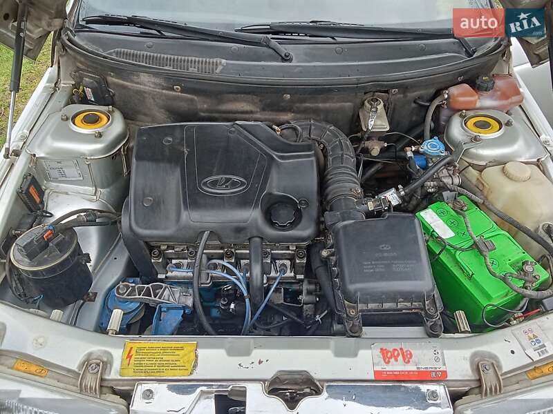 Седан ВАЗ / Lada 2110 2005 в Верхнеднепровске