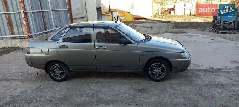 ВАЗ / Lada 2110 2000