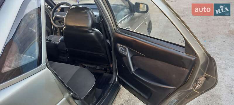 Седан ВАЗ / Lada 2110 2000 в Кропивницком фото 17 Седан ВАЗ / Lada 2110 2000 в Кропивницком