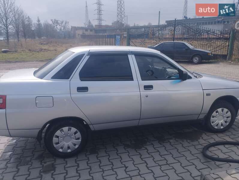 Седан ВАЗ / Lada 2110 2007 в Черновцах