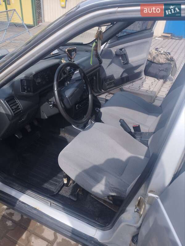 Седан ВАЗ / Lada 2110 2007 в Черновцах