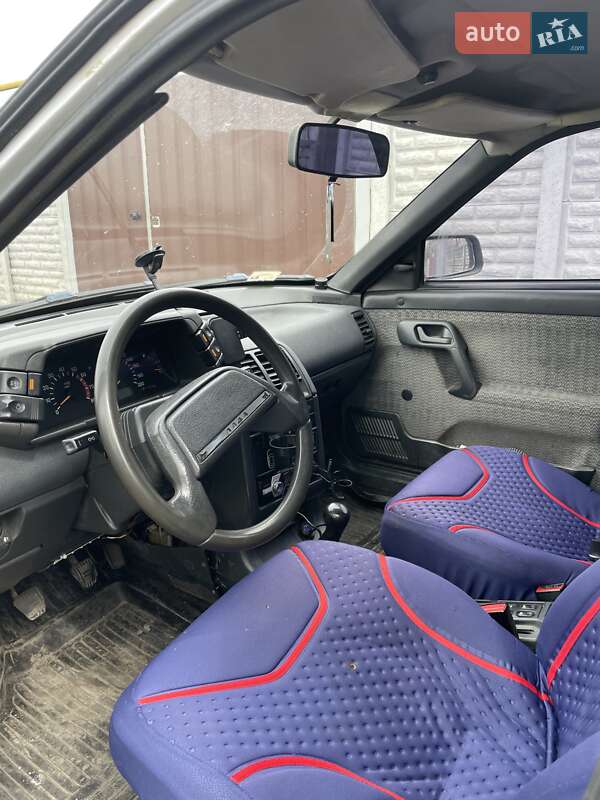 Седан ВАЗ / Lada 2110 2001 в Днепре