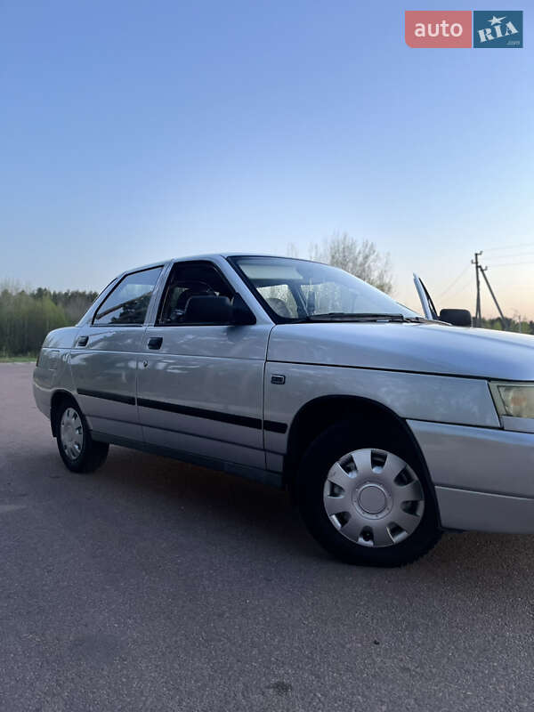ВАЗ / Lada 2110 2005