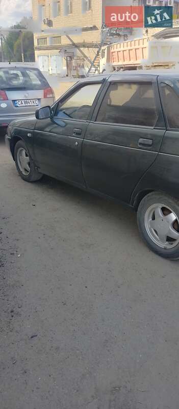 Седан ВАЗ / Lada 2110 2002 в Черкассах