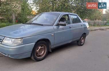 Седан ВАЗ 2110 2004 в 