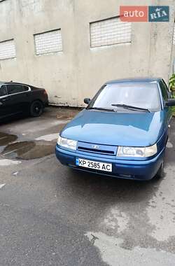 Седан ВАЗ 2110 2004 в 
