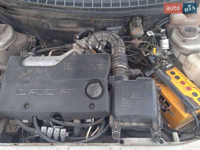 Седан ВАЗ / Lada 2110 2001 в Черняхове