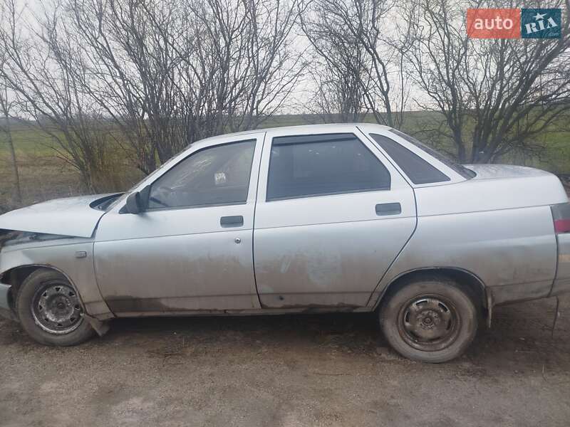 Седан ВАЗ / Lada 2110 2001 в Кропивницком фото 4 Седан ВАЗ / Lada 2110 2001 в Кропивницком