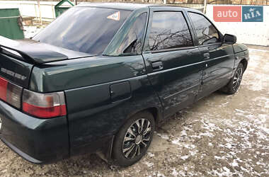 Седан ВАЗ 2110 2002 в 
