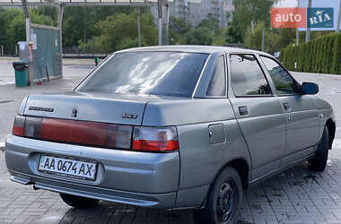 Седан ВАЗ 2110 2005 в 