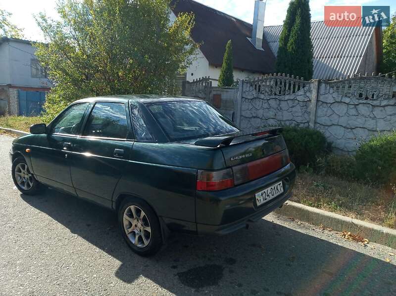 Седан ВАЗ / Lada 2110 2002 в Харькове