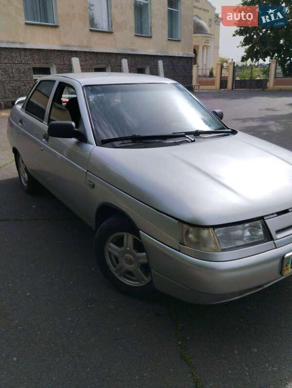 Седан ВАЗ / Lada 2110 2002 в Одессе фото 6 Седан ВАЗ / Lada 2110 2002 в Одессе